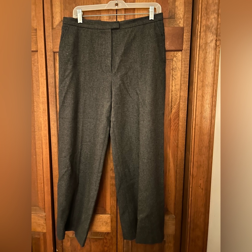 Saks Fifth Avenue Folio Collection Women’s Sz 12 Grey Wool Minimal Classic Pants